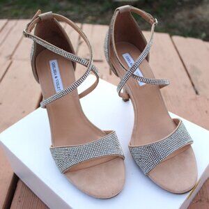Chelsea & Violet Women's Bridal Shoes Size 9.5